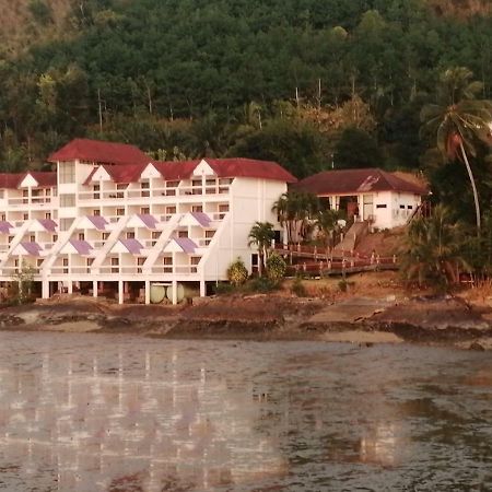 Jansom Beach Resort Ranong Exterior photo