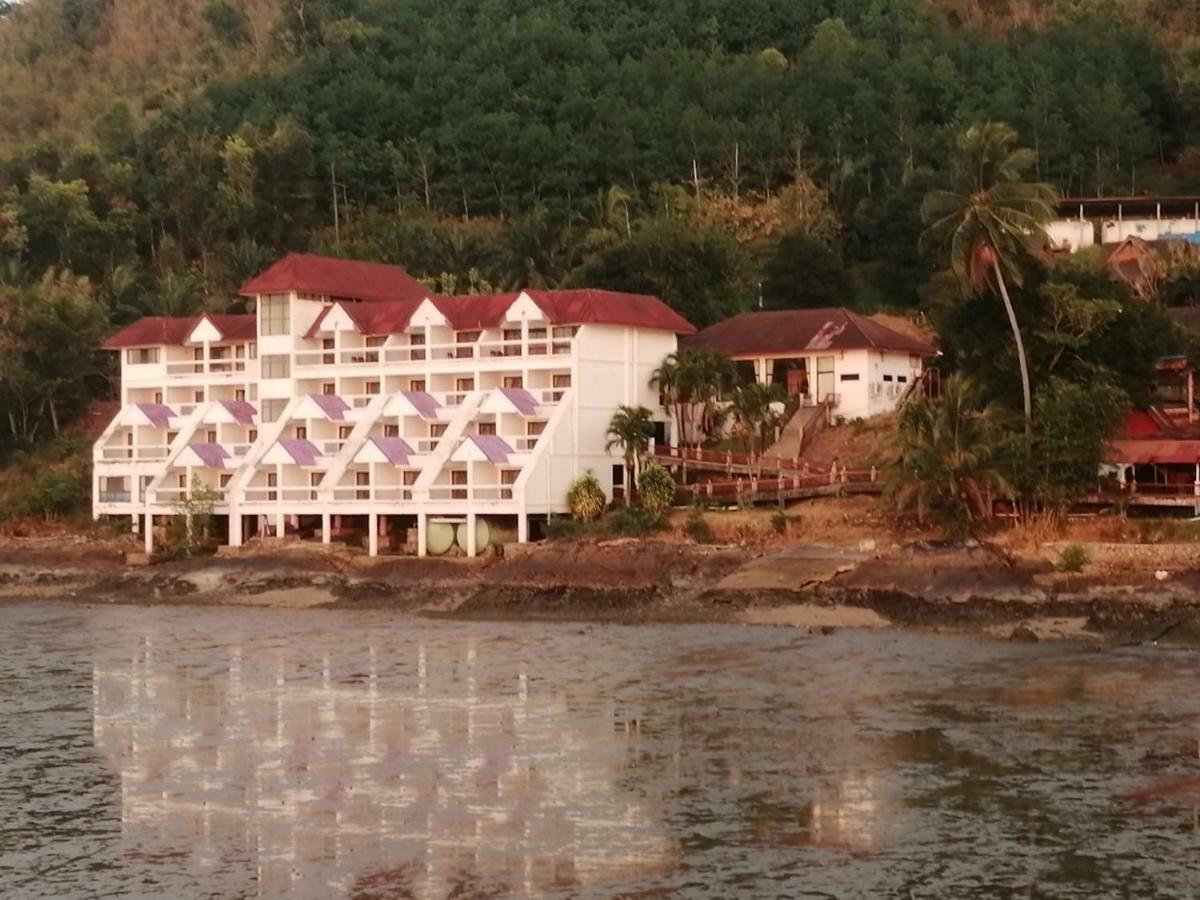 Jansom Beach Resort Ranong Exterior photo